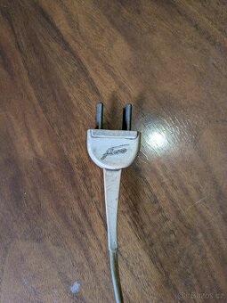 Starý televizor Tesla - 13