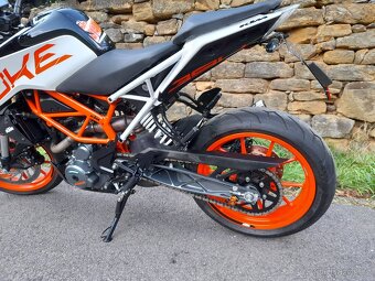 KTM 390 Duke - 13