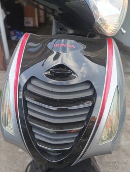 Skútr Honda PES 125 10Kw - 13