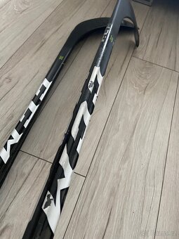 Hokejka CCM Ribcor PRO3 85flex P29 levá ZÁRUKA - 13