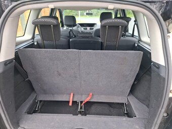 Renault Grand Scenic 1,9 dci, 7 míst - 13