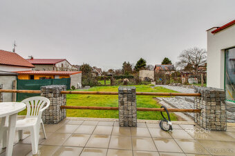 Pronájem krásného bytu 2+kk/zahrada, 60 m², ul. Dělnická, No - 13