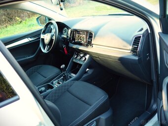 KAROQ 1.6 TDi 4-Valec,Executive,1/2019,Full LED,GPS,FRONT - 13