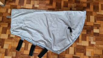 Deka s krkem a maska proti hmyzu - 13