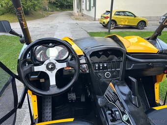 CAN AM MAVERICK 1000R - 13