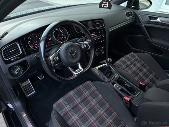 Volkswagen Golf GTI 7 Facelift 2.0 TSI Manuál - 13