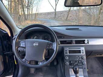 Volvo V70 D5 - 13