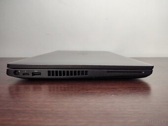podsvícený Dell 5501,i5-9400h-4,3 GHz,512gb M.2,Top stav. - 13