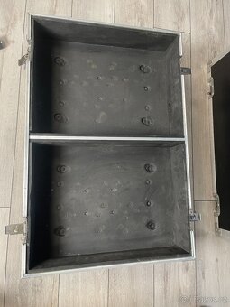 Prodám otočné hlavy 575W + CASE na kolečkách - 13