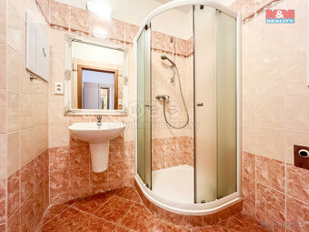 Pronájem bytu 1+kk, 32 m², Praha 10, ul. Hornoměcholupská - 13