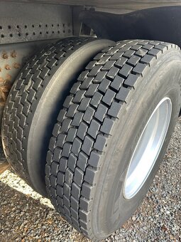 VOLVO FH 12 460.  Mrazák 6X2.  Euro 3. - 13