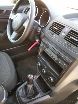 Škoda Yeti 1.2 TSI 77 Kw NEHAVAROVANÉ 1 MAJITEL - 13