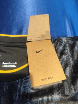 Dres Fc Barcelona Architektúra mesta Gaudí Nový s visačkami - 13