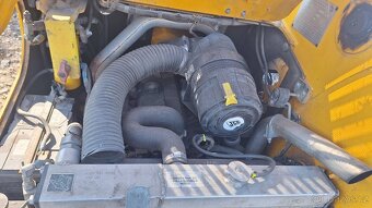 JCB R190 - smykem řízený nakladač - 13
