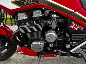 Honda cbx750f 28999kč - 13