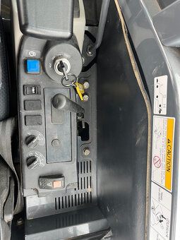 KOBELCO SK30 POWERTILT 880Mh - 13