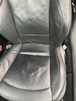 BMW Z4 cabrio 170kw ,manuál,, 2003, najeto  63 000 km - 13