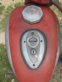 Jawa 250 kývačka typ 353 - 13