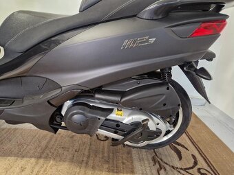 Piaggio MP3 500 ABS LED ESP USB 6/2016 - 13