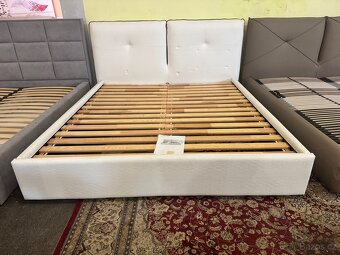 AKCE NOVÁ kožená Postel-letiště 180x200cm komplet - 13