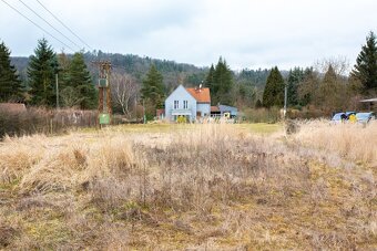 Prodej stavebního pozemku 673 m2 blízko Plzně - 13