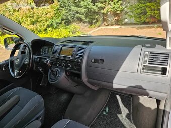 VW Multivan 2.0TDI 103kW,DSG,1.Majitel,Tažné,Navi,Senzory. - 13