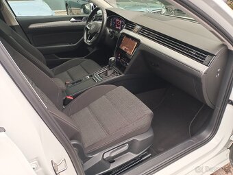 VW Passat B8 Variant 2.0TDI 110kW DSG - záruka Autodraft - 13