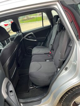 Toyota Rav4 2.2 D-4D 4x4 = Uzávierk, Bez korozie, = - 13