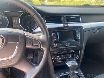 Škoda Superb 2.0 tdi 125kw dsg chip combi - 13