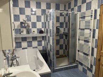 Nabízíme k prodeji samostatný rodinný dům ve Výškově - 13