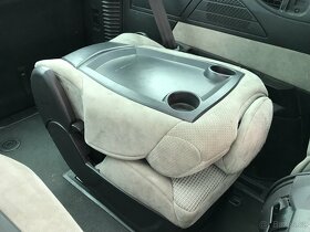 Peugeot 807 2005 2,2HDI 94kW FULL VYBAVA 7mist - dily - 13