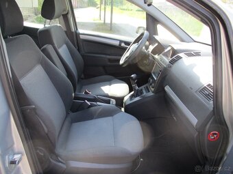 OPEL ZAFIRA 2.2 i - Tažné zařízení, 7 míst - 13