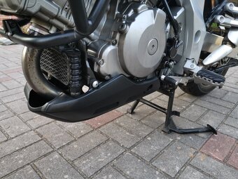 Suzuki DL1000 V-Strom K4 - 13