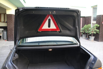 Mercedes-Benz 124 250D turbo - 13