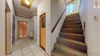 Prostorný rodinný dům v klidné části Rakovníka 4+1, 220 m² - 13