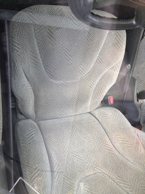 Mitsubishi Space Wagon 2,4GDi 110kW 1998 - díly - 13