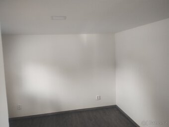 Celoroční mobilní dům 10x3m - 13