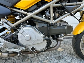 Ducati Monster 600 - 13