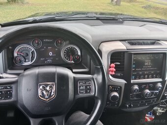 Dodge Ram Big Horn 5.7 Hemi - 13