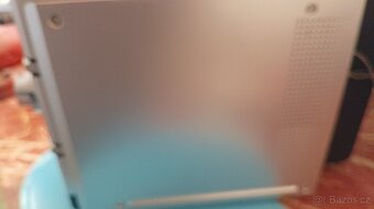 Zánovní věž Sony. - 13