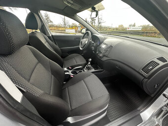 HYUNDAI i30 CW, 1.6 CRDi, r.v. 2011 - 13