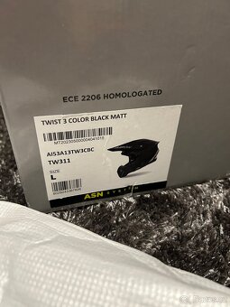 Airoh twist 3, veľkosť L”, 2025’ - 13