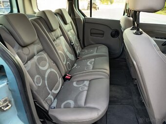Renault Kangoo 1,6i 5.míst - 13