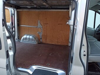 OPEL VIVARO 2.0CDTI 84KW L1 R.V.2014 - 13