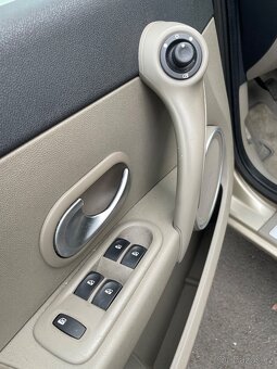 Renault Clio 3 1.6 16V INITIALE - 13