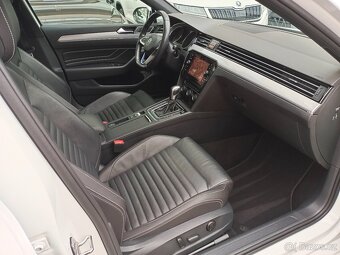 VW Passat B8 GTE 1.4 eTSI 160kW DSG R-Line Webasto Matrix - 13