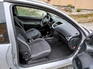 Peugeot 206 - 13