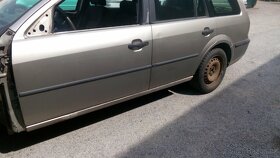 Ford Mondeo 1,8 16V 81kW Zetec , r.v. 2001 - náhradní díly - 13