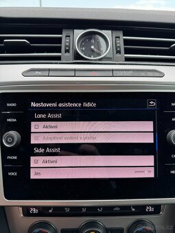 VW Passat B8 Variant 2.0 TDI 110 kW 6DSG - 13