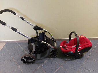 Kočárek + výbava - 13